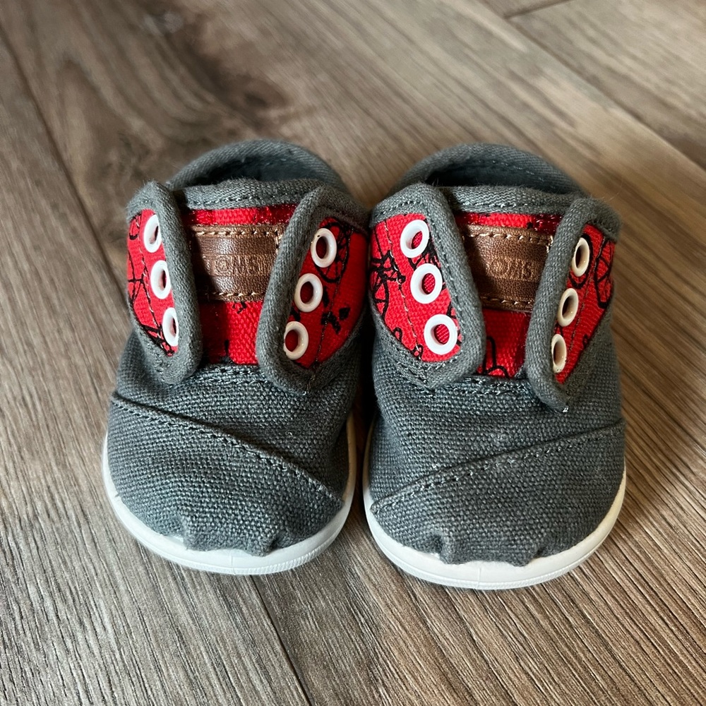 Baby Toms “Peace N’ Bikes”